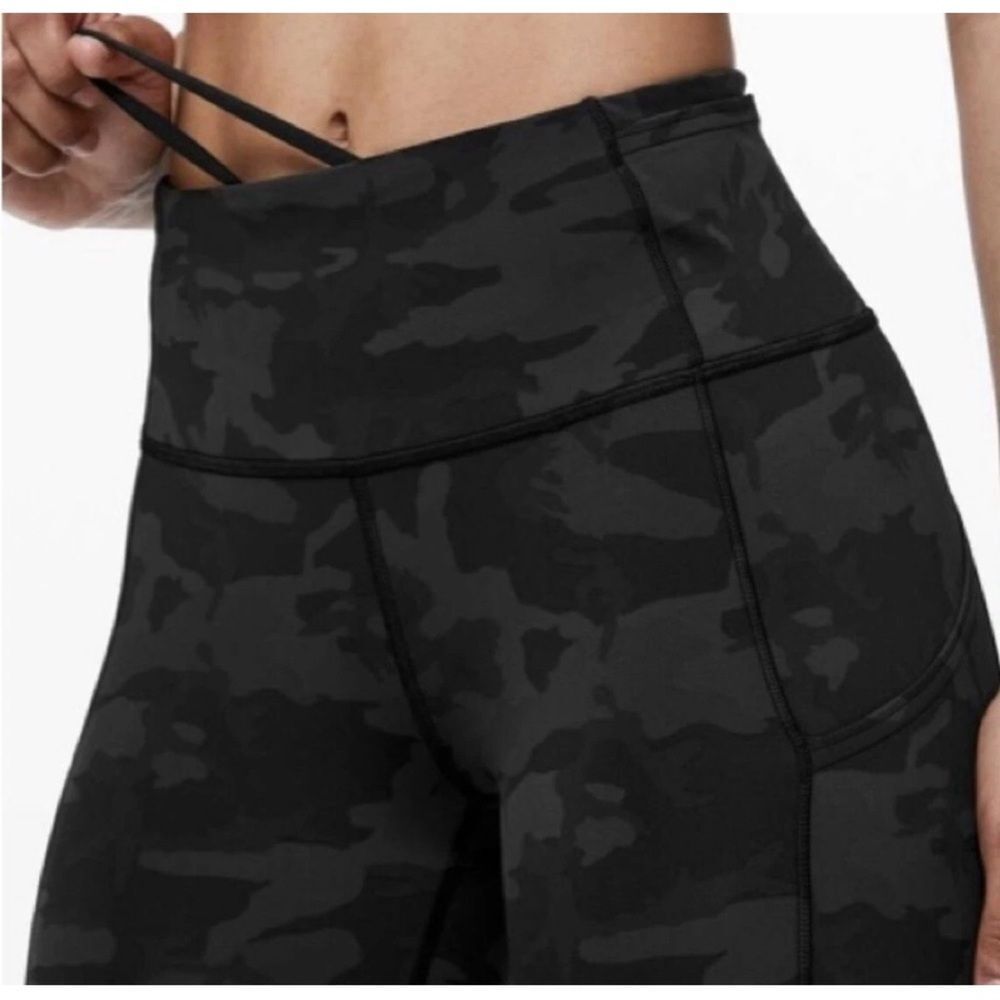 LULULEMON Fast Free Crop II  Reflective‎ Nulux Incognito Camo Leggings-Size 4 - Picture 5 of 11